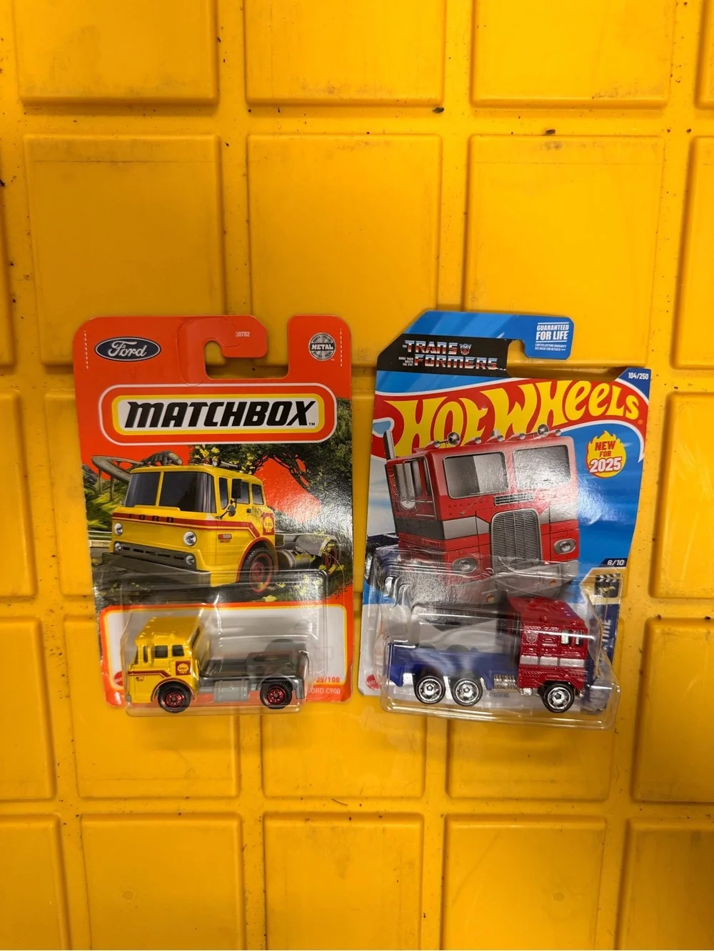 Transformers Optimus Prime Red Die-Cast Truck